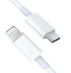 Witte USB-C naar Lightning kabel voor iPhone, close-up op connectors